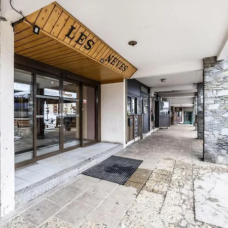 Neves - Location: Pour 4 Personnes Dans Un Quartier Jeune Et Anime / Les Neves Mae-9059 Val Thorens